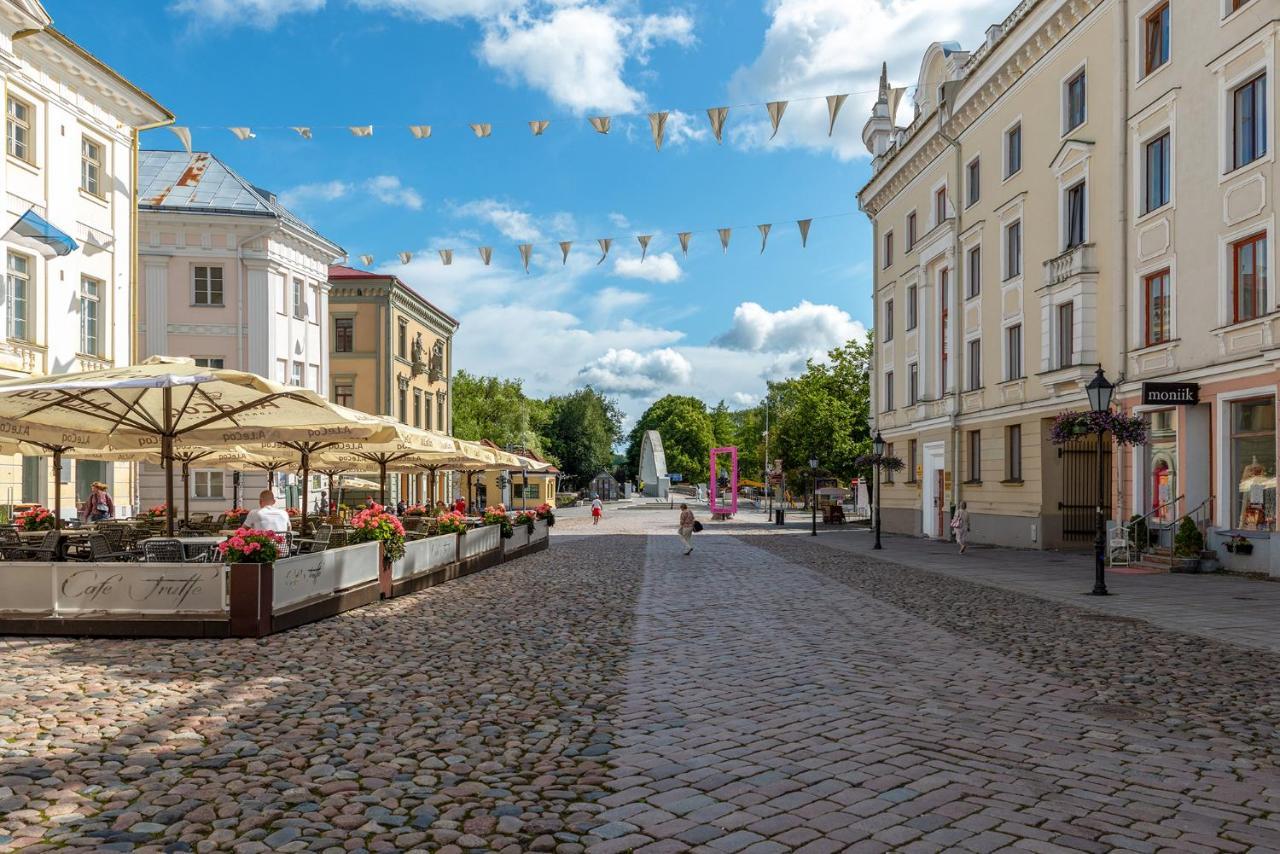 Old Town Luxury Penthouse Apartment With Emajogi View Tartu Luaran gambar