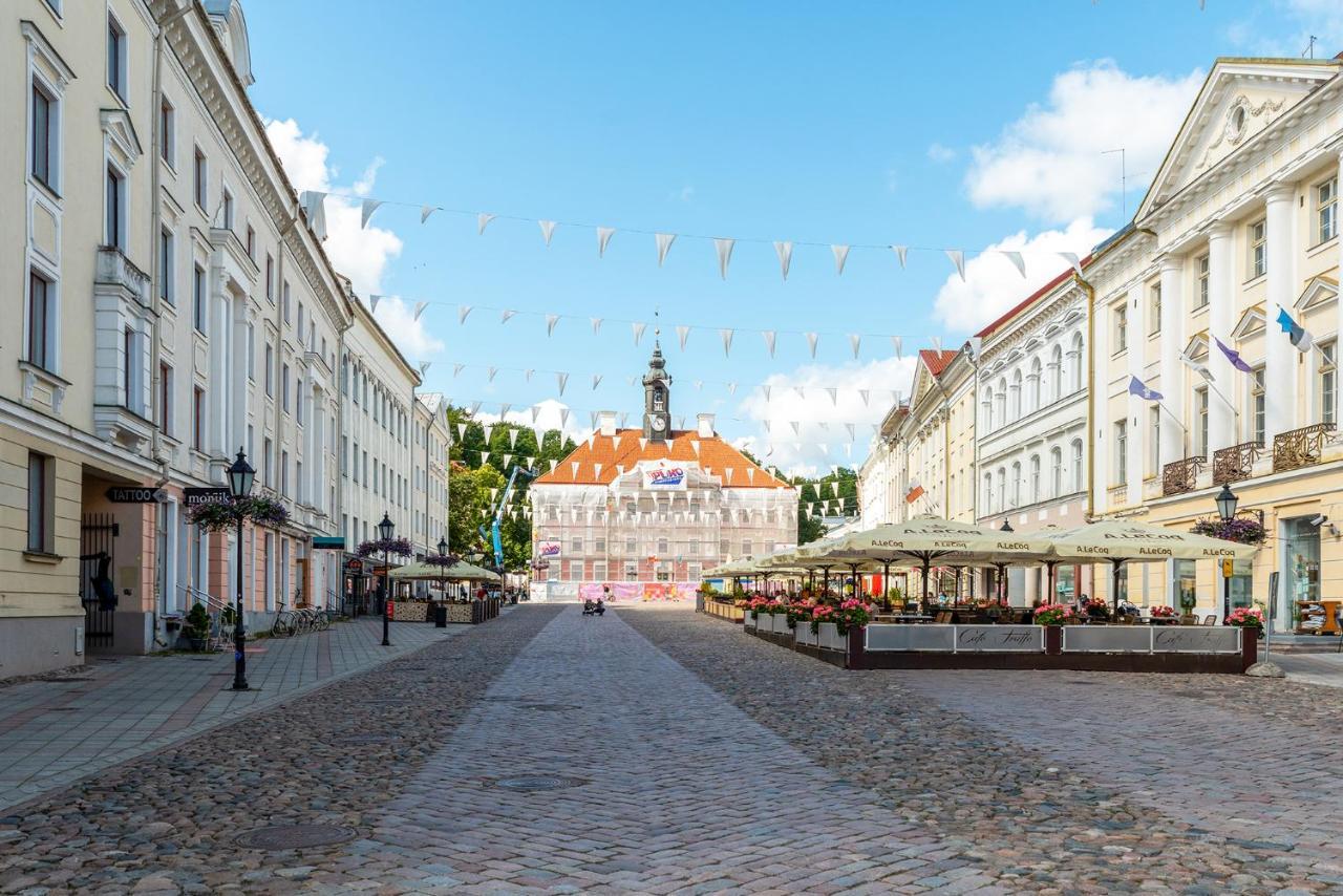 Old Town Luxury Penthouse Apartment With Emajogi View Tartu Luaran gambar